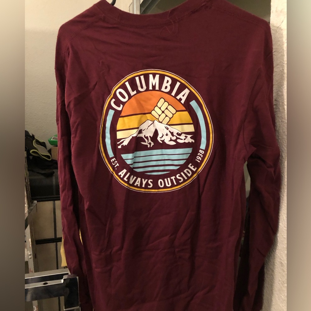 Columbia long sleeve shirt